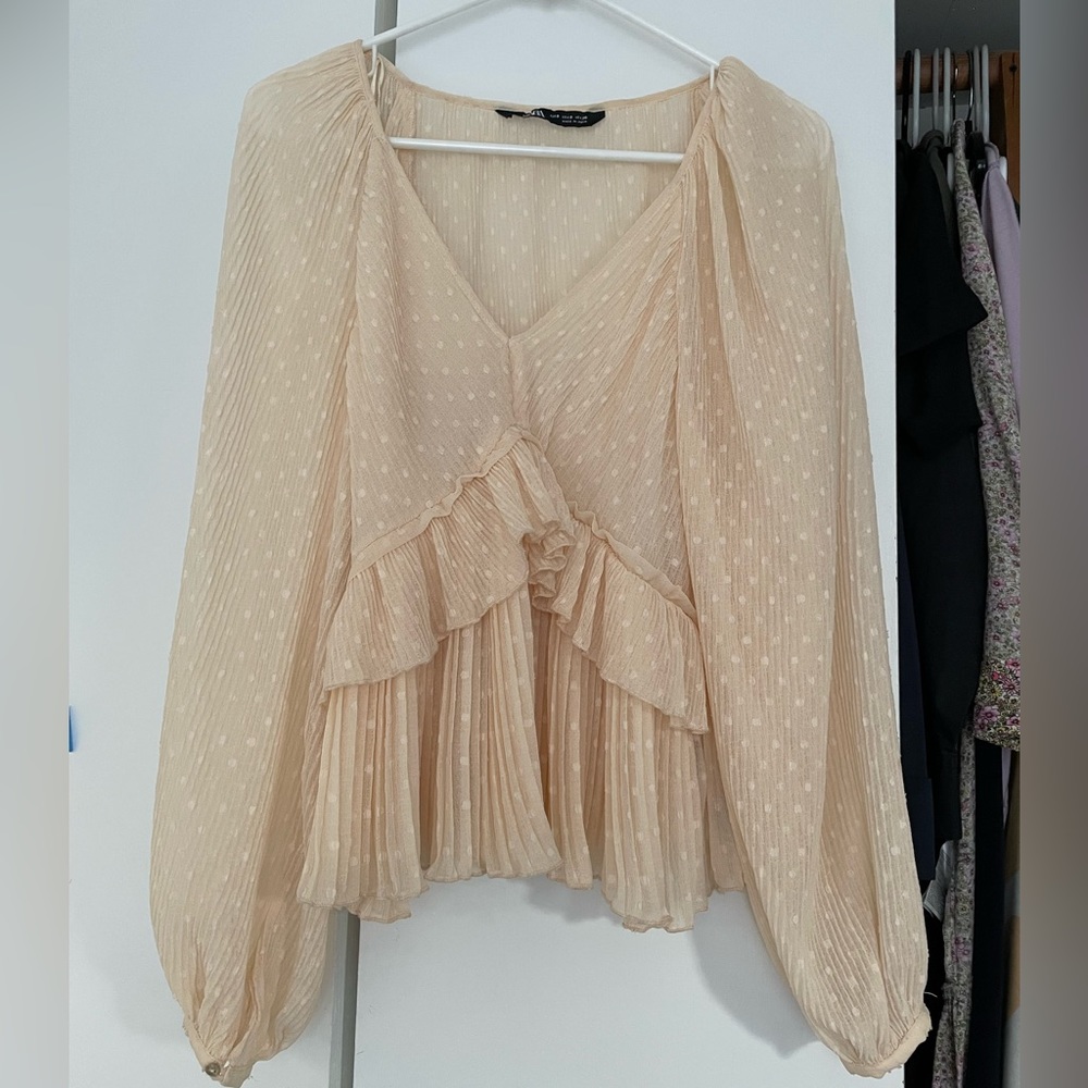 Zara Blouse size small.